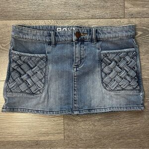 Roxy Y2K Low-Rise Micro Mini Skirt | Size 3 | Woven Pocket Detail | Denim